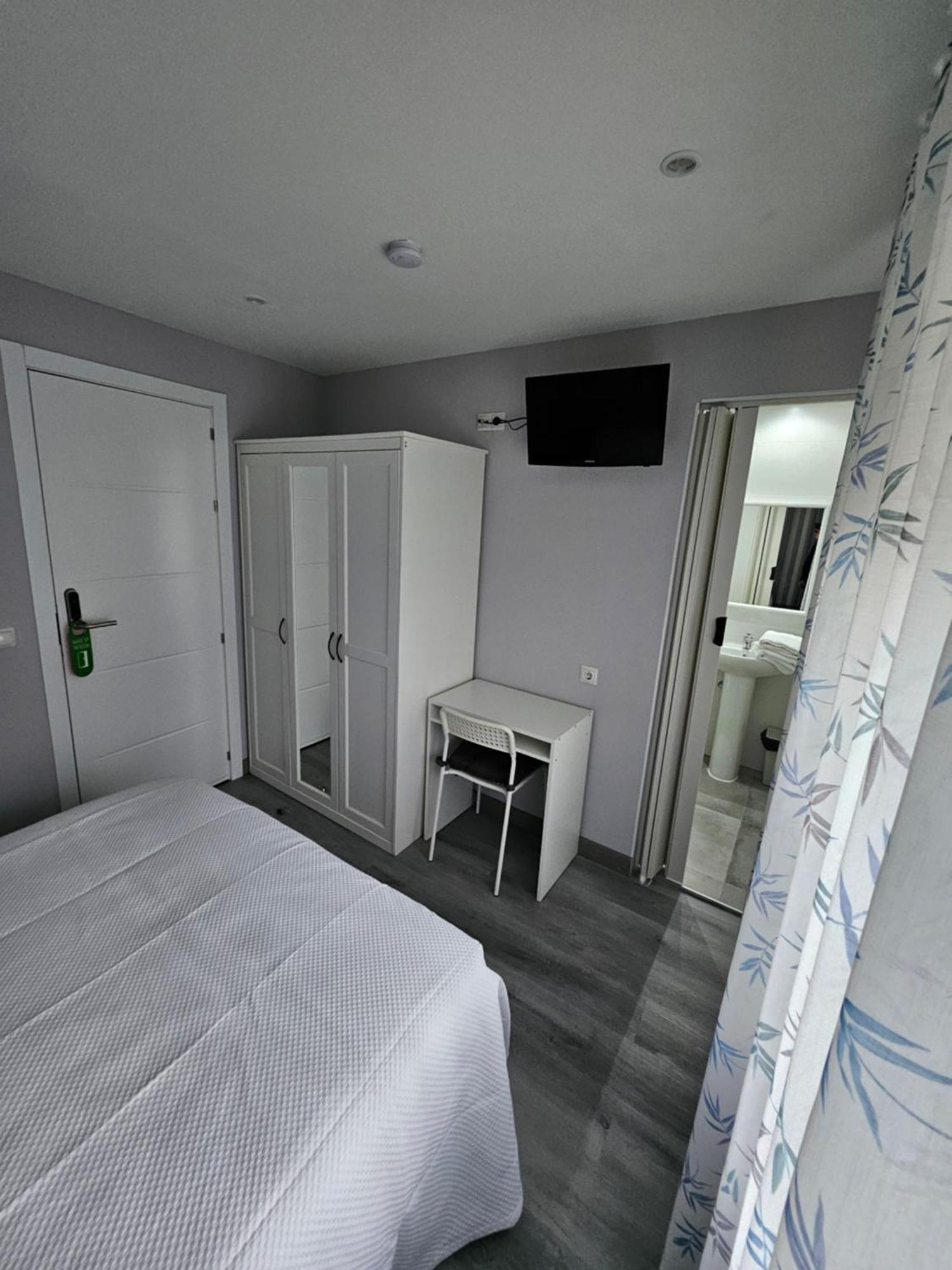 Hostal Foncalada Овьедо Экстерьер фото